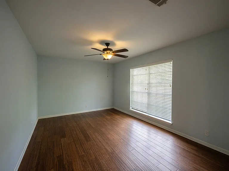 6614 Peachtree Dr — Photo 7