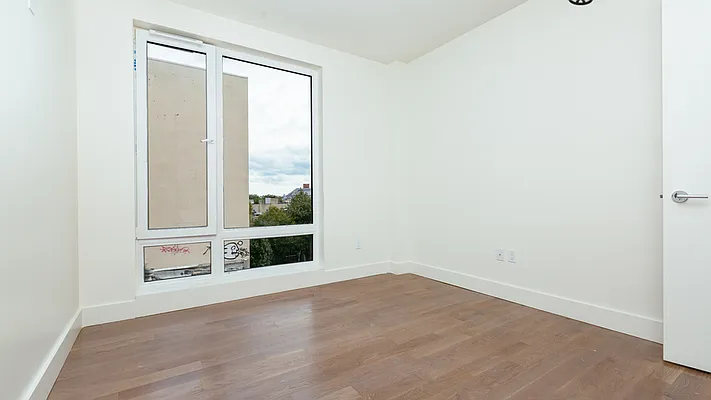 Rented by Nooklyn NYC LLC | media 4