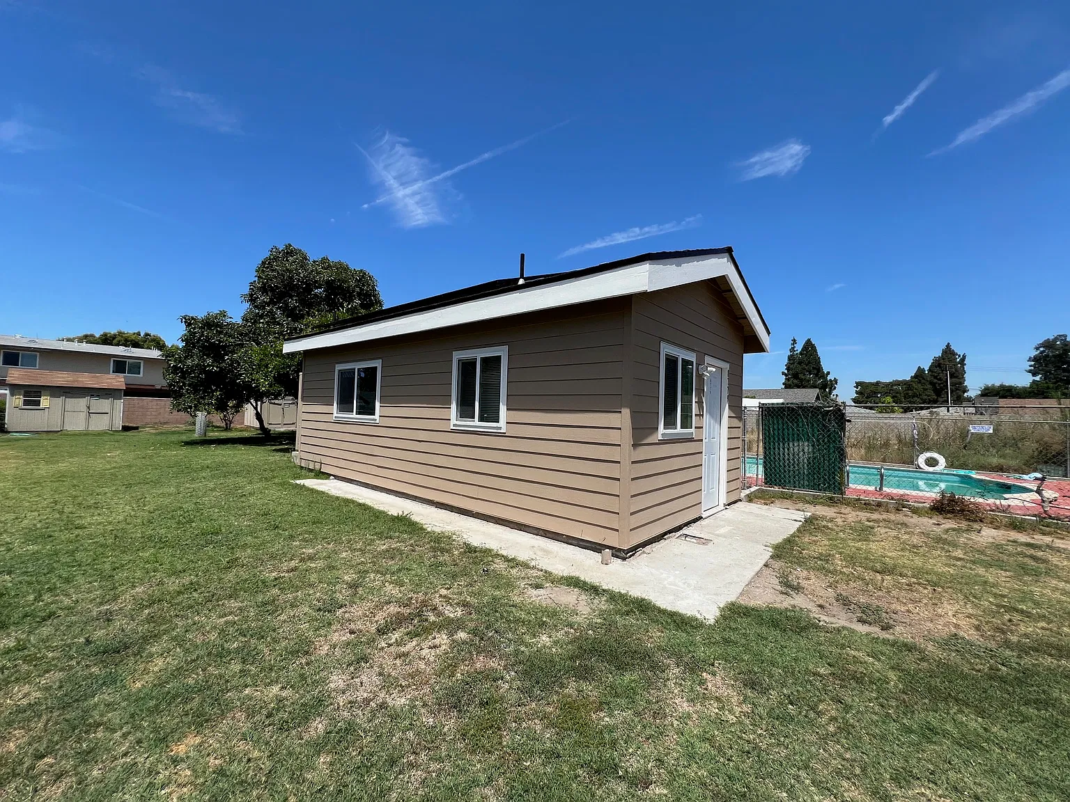 1 bed, $1,895 — Photo 2