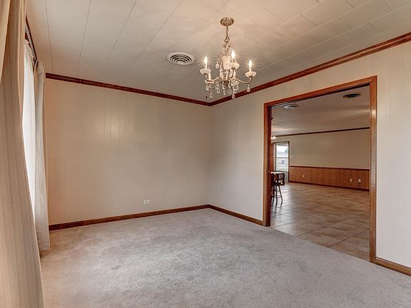 5th image of 1805 Lynn Dr