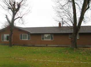 1371 Campbell Rd, Wapato, WA 98951