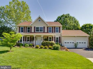 12542 Browns Ferry Rd, Herndon, VA 20170