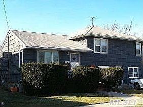 1st image of 715 Franklin Blvd