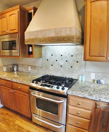 3rd image of 1678 SE 63rd Pl