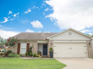 1304 Shirewood Ct, Benton, AR 72015
