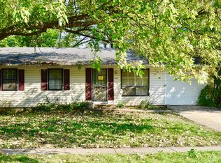1224 N Green Meadows Blvd, Streamwood, IL 60107