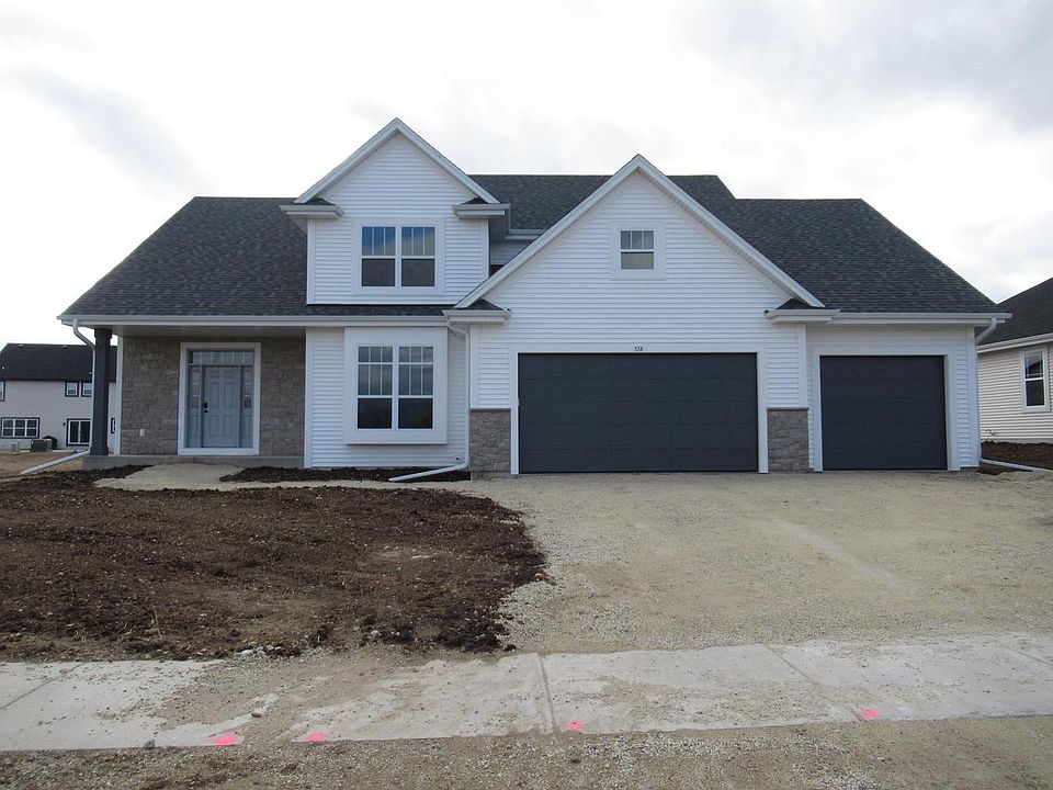 1st image of 536 Woodside COURT