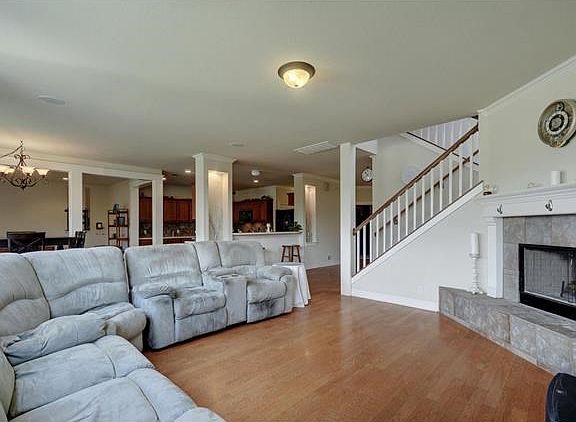 5th image of 6217 Carrington Dr
