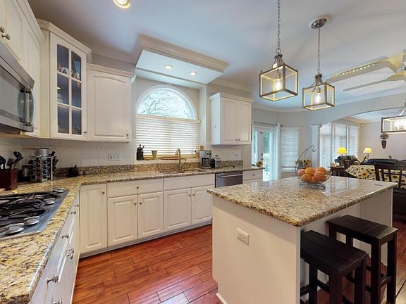 5th image of 3608 Scottsdale Cir
