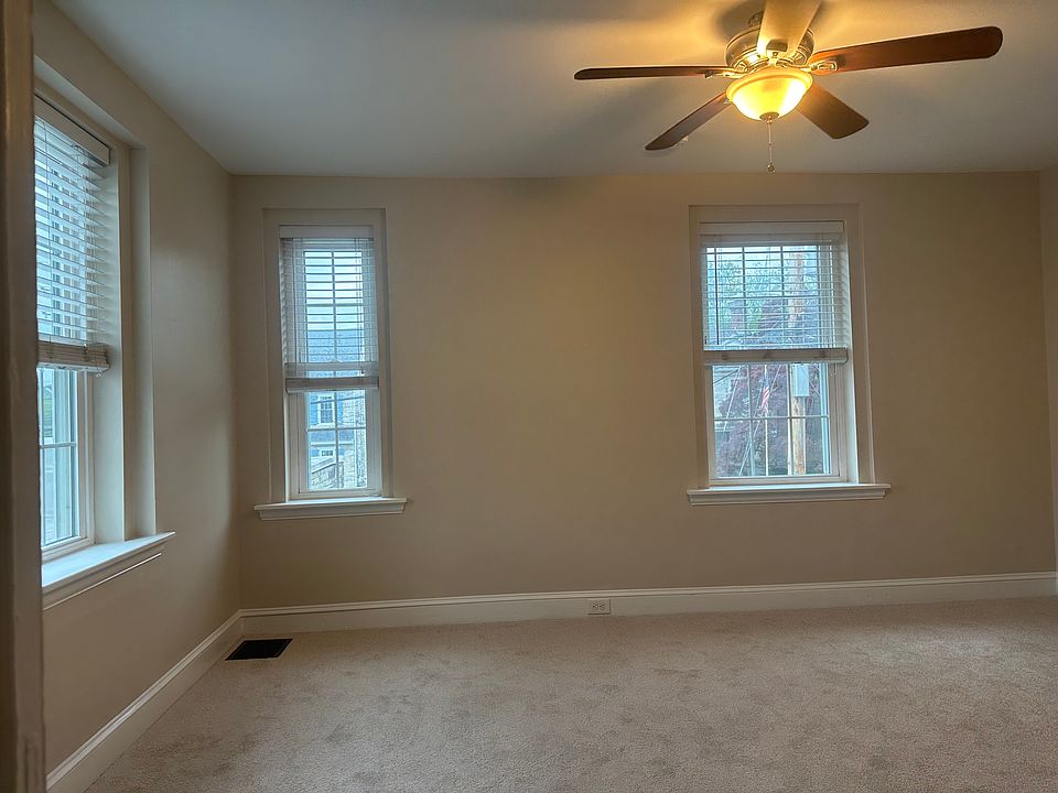 Bedroom #1