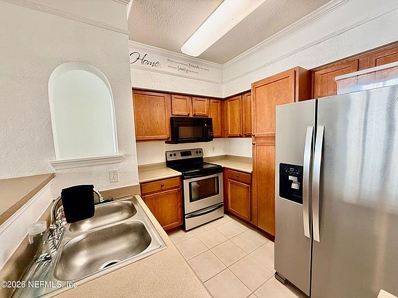 5th image of 8550 TOUCHTON Road #225