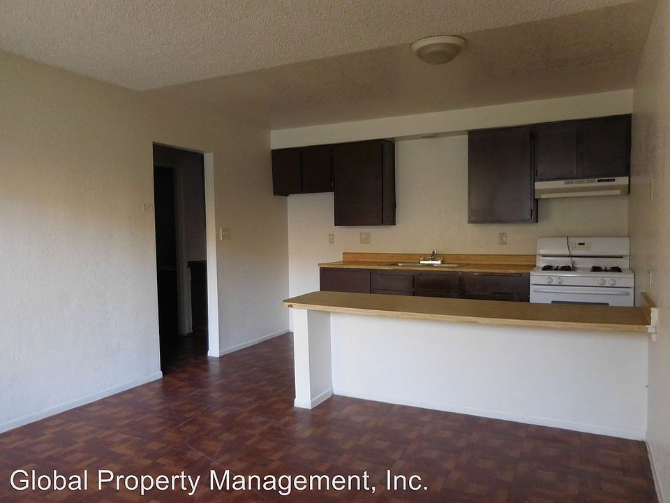 2nd image of 18400 Montezuma St APT 22