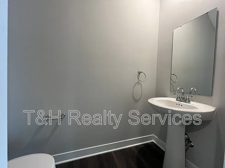 19946 Edwick Dr — Photo 18