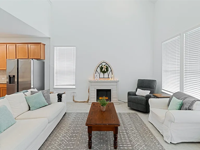 237 Sand Lily Ln — Photo 11