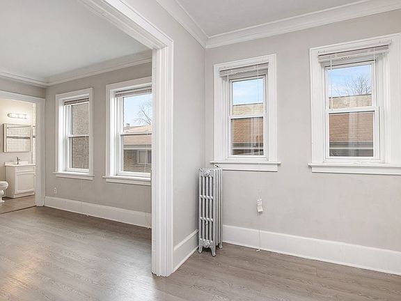 4th image of 920-928 N 15th St #920-11