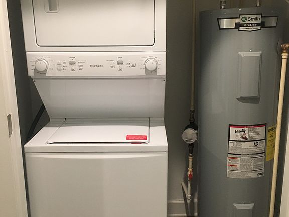 4th image of 140 W Antietam St #10