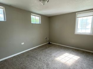 516 E 12th Ave, Emporia, KS 66801