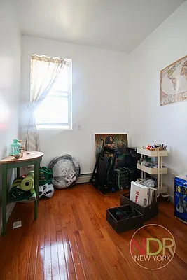 Rented by Next Door Realty NYC | media 31