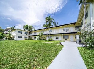 16851 NE 21st Ave APT 20, North Miami Beach, FL 33162