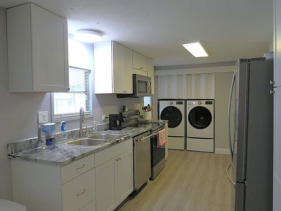 2nd image of 728 Royal Palm Dr #1709