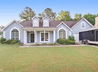 114 Parkside Dr, Stockbridge, GA