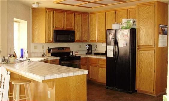 3rd image of 895 McTucker Dr