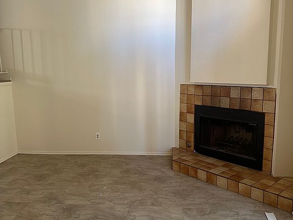 3rd image of 2046 S Bon View Ave APT D