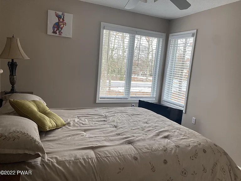 101 Pommel Dr — Photo 18
