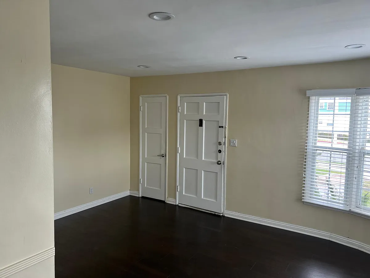 4505 W 59th Pl, Los Angeles, CA 90043 HotPads