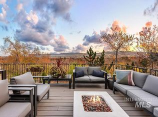 256 E Lake Rim Ln, Boise, ID 83716