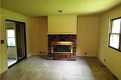 5th image of 4772 Cheryl Ave