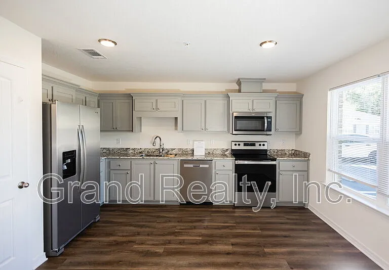 6802 Whitney Polk Ct — Photo 3