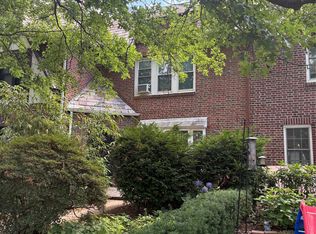 9608 68th Ave, Flushing, NY 11375