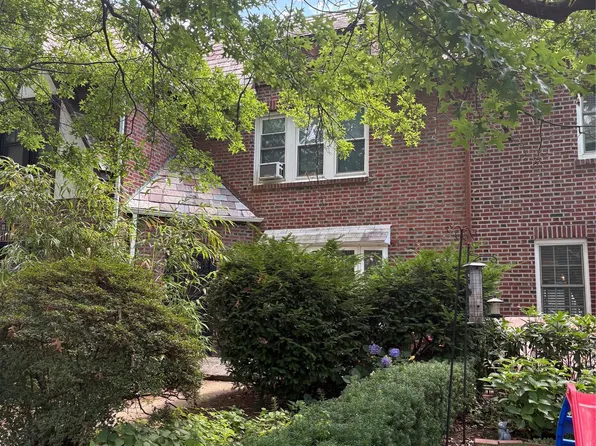 9608 68th Avenue, Forest Hills, NY 11375