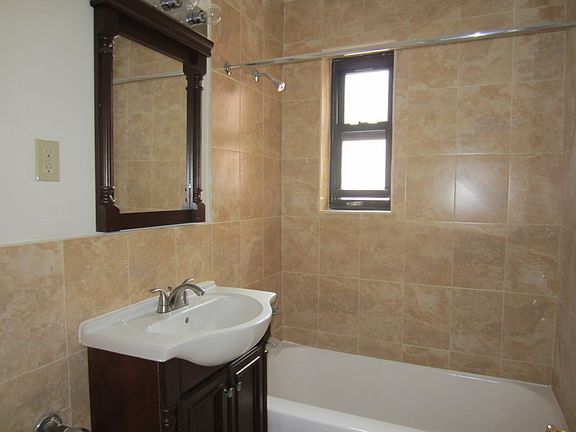 5th image of 33 S Munn Ave APT 3D