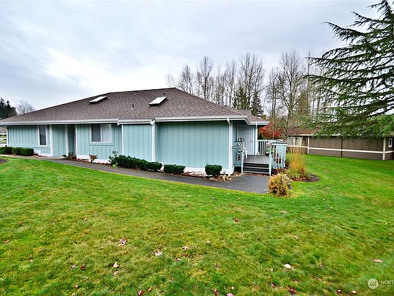 3rd image of 4302 7th Street Pl SE