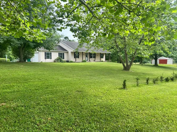 10092 N Shore Dr, Hillsboro, OH 45133