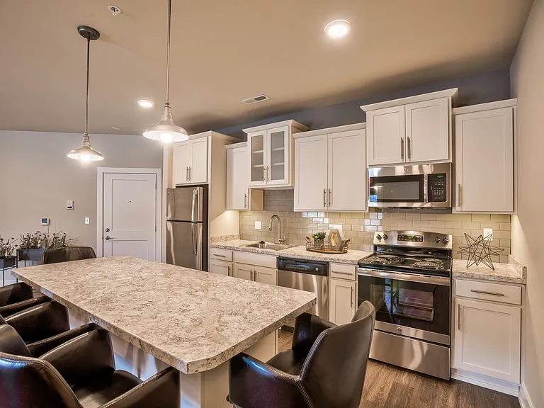 Verndale Apartments — Photo 6