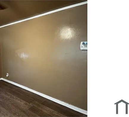403 E Flora St — Photo 4