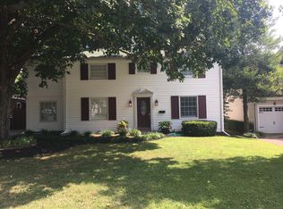 1534 E Elm St, Springfield, MO 65802