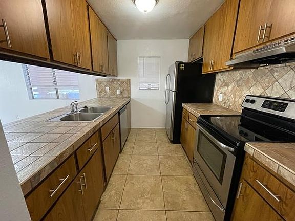 5th image of 17855 N 40th St #112