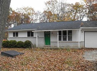 3202 Lapham Dr, Harrison, MI 48625