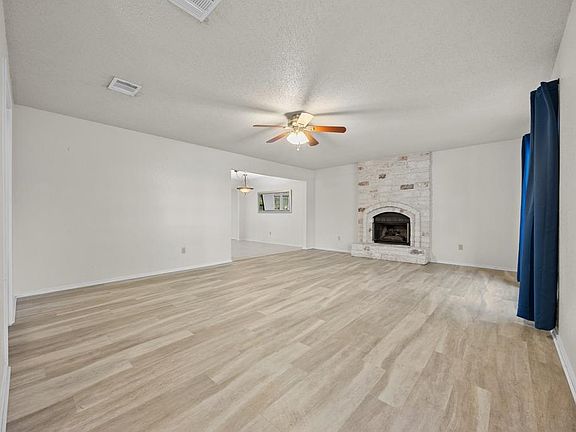 5th image of 1000 W Noton St