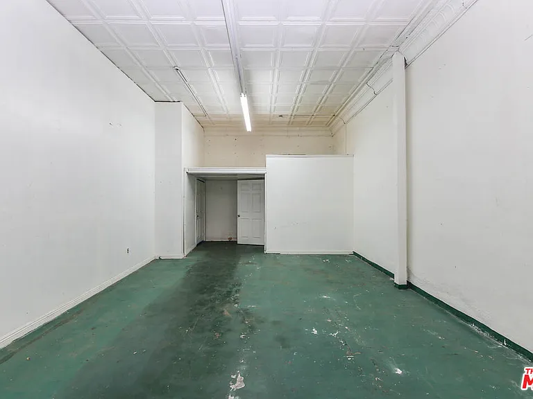 4015 W Olympic Blvd — Photo 10