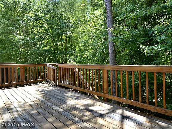 Enjoy the Seasons from Your Outdoor Deck