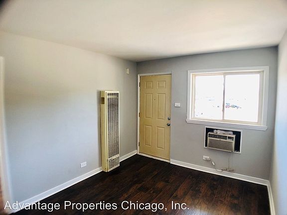 5th image of 4816 157th St APT 12