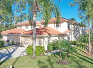 480 Robin Hood Cir APT 202, Naples, FL 34104
