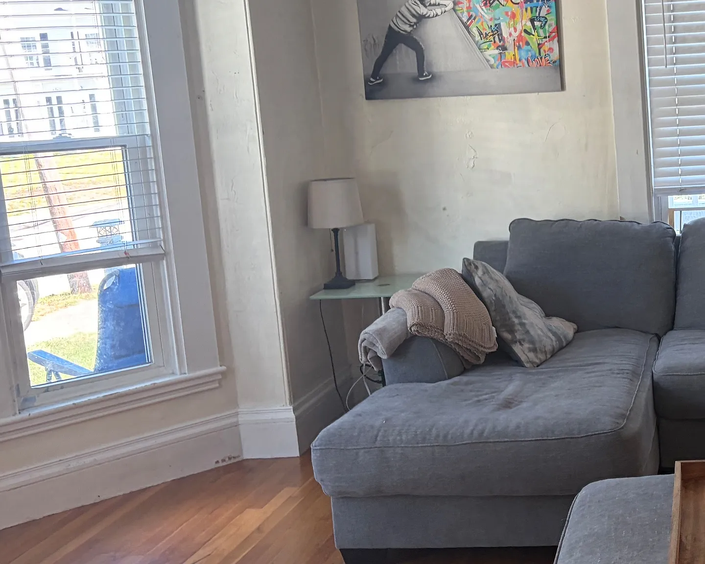 2 bed, 1000 sqft, $2,500 — Photo 1
