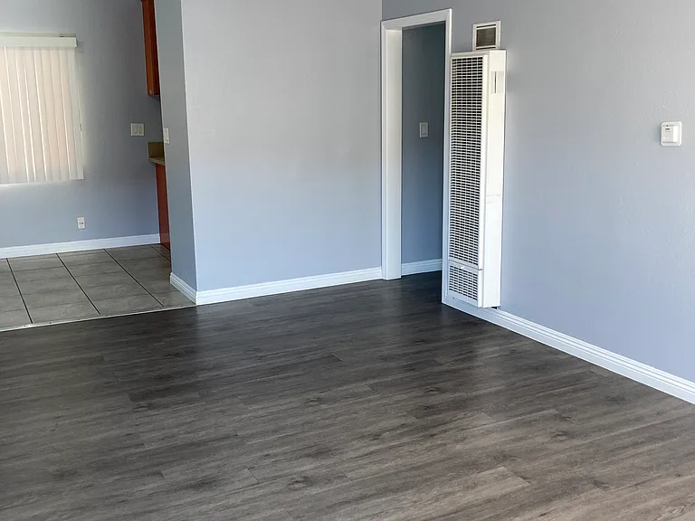 7008 Templeton St #F — Photo 7