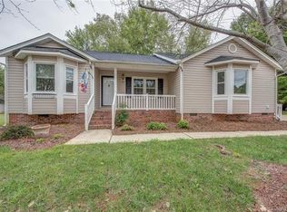 4331 Cross Ridge Dr, Gastonia, NC 28056